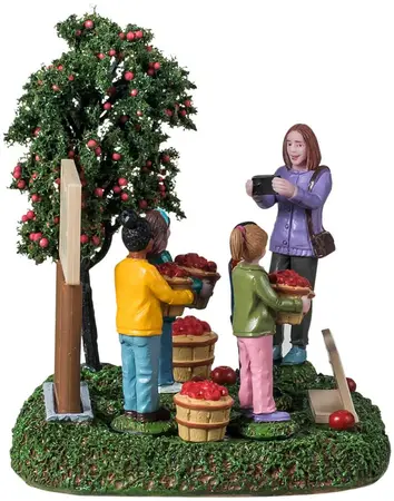 Lemax autumn field trip kerstdorp tafereel Harvest Crossing 2024 - afbeelding 2