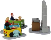 Lemax backyard drive-in, set of 4 kerstdorp tafereel Caddington Village 2023 - afbeelding 3