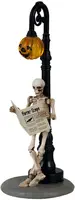 Lemax checking his horrorscope halloween figuur Spooky Town 2021