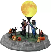Lemax dancing in the moonlight bewegend tafereel Spooky Town 2023