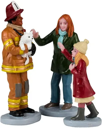 Lemax fireman to the rescue s/3 kerstdorp figuur type 3 2024