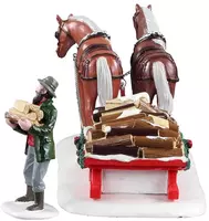 Lemax firewood delivery, s/2 kerstdorp tafereel Vail Village 2021 - afbeelding 3
