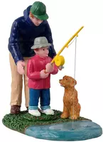 Lemax his first fishing lesson kerstdorp figuur type 3 2021
