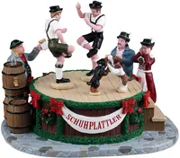 Lemax leapin' lederhosen kerstdorp tafereel 2025 - afbeelding 2