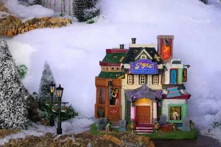 Lemax mortuary makeovers verlicht huisje Spooky Town 2024 - afbeelding 4