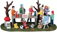 Lemax neighborhood yard sale kerstdorp tafereel Harvest Crossing  2023 - afbeelding 5