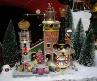 Lemax the christmas chocolatier truffle factory bewegend kersthuisje Santa's Wonderland 2022 - afbeelding 4