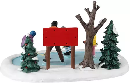 Lemax tiny tikes hockey lessons kerstdorp tafereel Vail Village 2023 - afbeelding 4