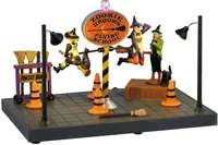 Lemax zoomie brooms flying school bewegend tafereel Spooky Town 2026